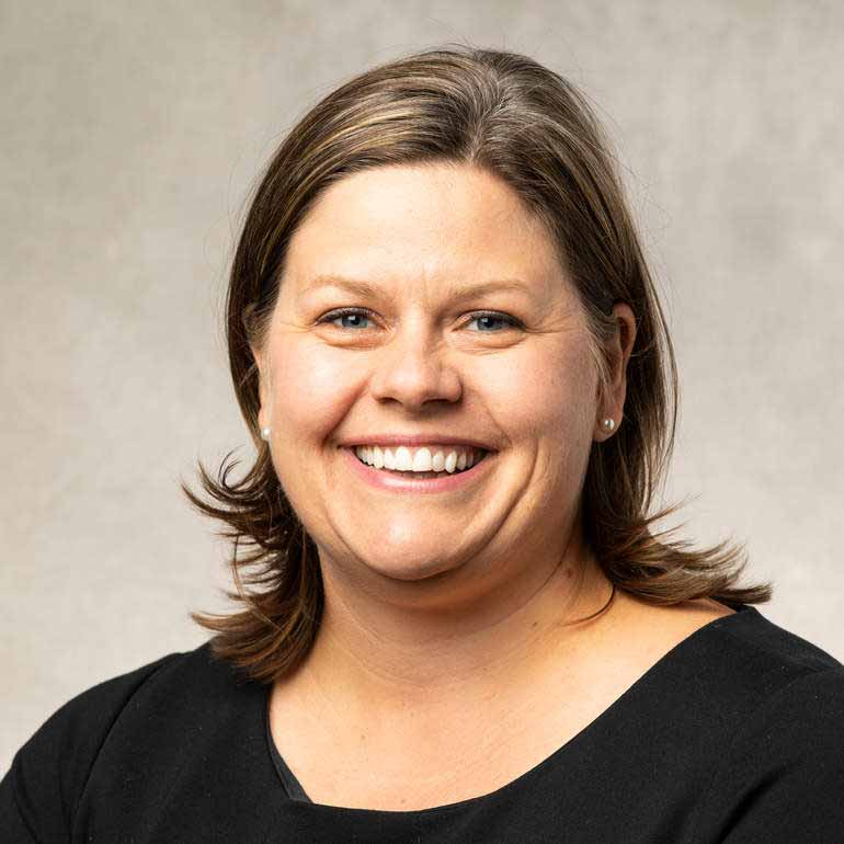 Heather Anderson headshot