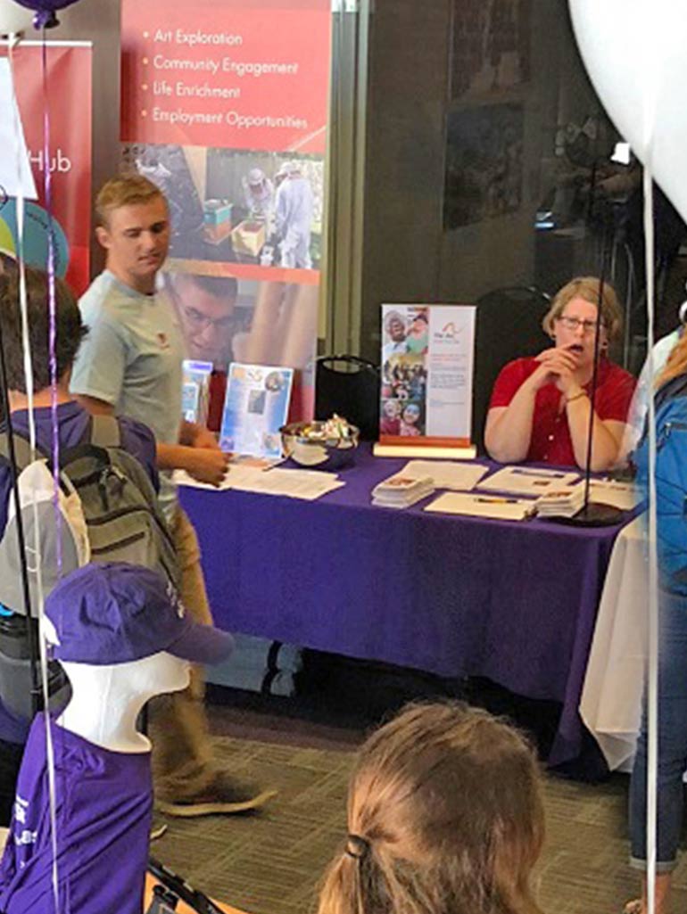 Students attend volunteer fair